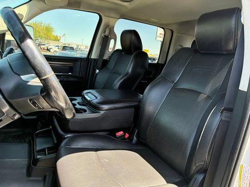 Used 2016 RAM 2500 Laramie w/ Convenience Group AWD/4WD image 15