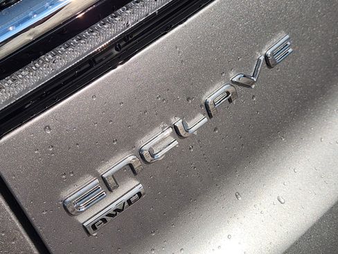 New 2026 Buick Enclave Avenir image 7