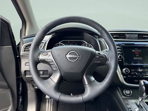 Certified 2024 Nissan Murano SV image 37