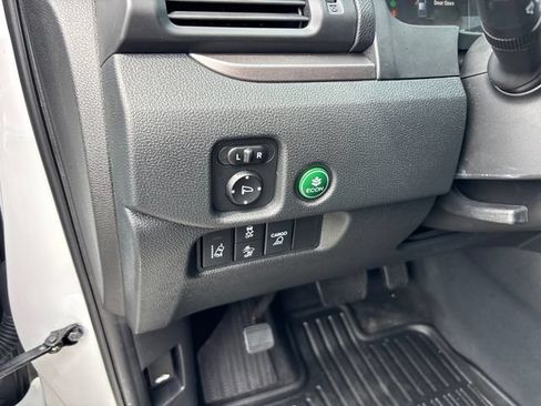 Used 2022 Honda Ridgeline RTL image 17