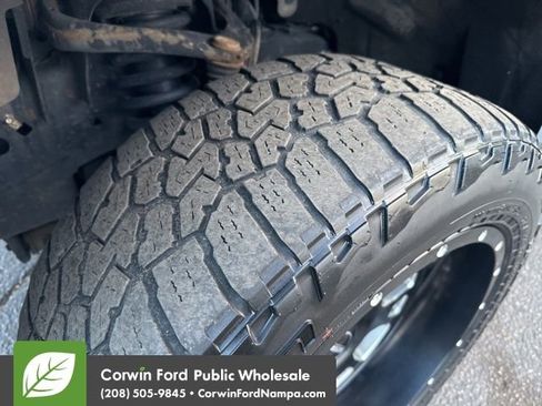 Used 2018 Ford F150 Lariat w/ Equipment Group 502A Luxury image 10