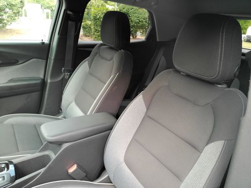Certified 2023 Chevrolet TrailBlazer LT AWD/4WD image 15