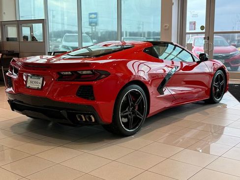 Certified 2022 Chevrolet Corvette Stingray Preferred Cpe w/ Z51 Performance Package image 4