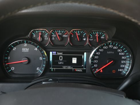 Used 2020 Chevrolet Tahoe LT image 12