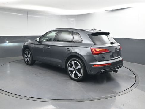 Used 2022 Audi Q5 2.0T Premium Plus image 3