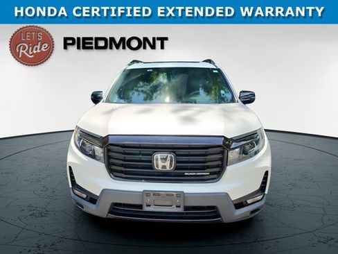 Certified 2024 Honda Passport Black Edition image 3