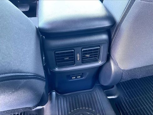 Used 2024 Toyota RAV4 XLE w/ Convenience Package AWD/4WD image 28