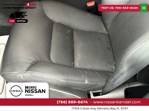 Used 2025 Volvo XC60 B5 Plus image 16