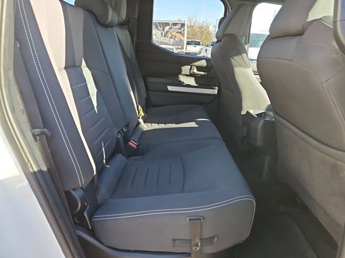 Used 2024 Toyota Tacoma TRD Off-Road image 30