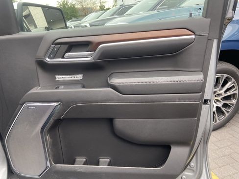 Used 2024 GMC Sierra 1500 Denali image 34