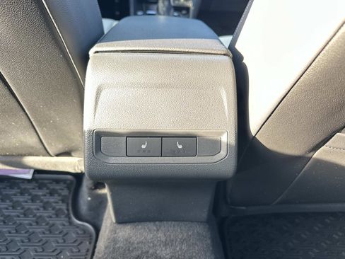 Used 2021 Volkswagen Jetta R-Line w/ R-Line Cold Weather Package image 15