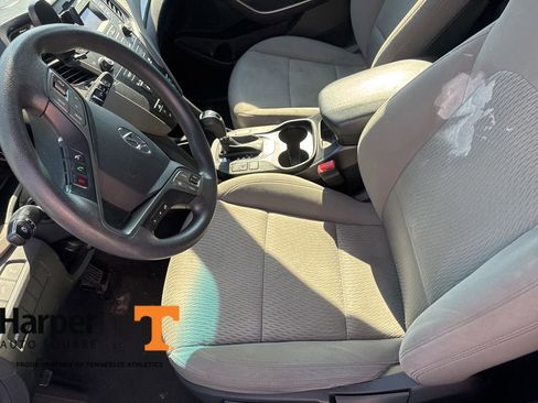 Used 2016 Hyundai Santa Fe Sport image 13