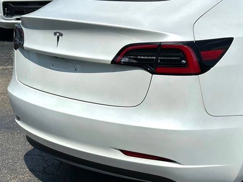 Used 2023 Tesla Model 3 Standard Range RWD image 14