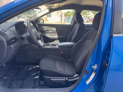 Used 2025 Nissan Sentra SV image 25