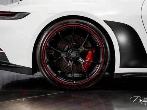 Used 2022 Porsche 911 GT3 RWD image 17