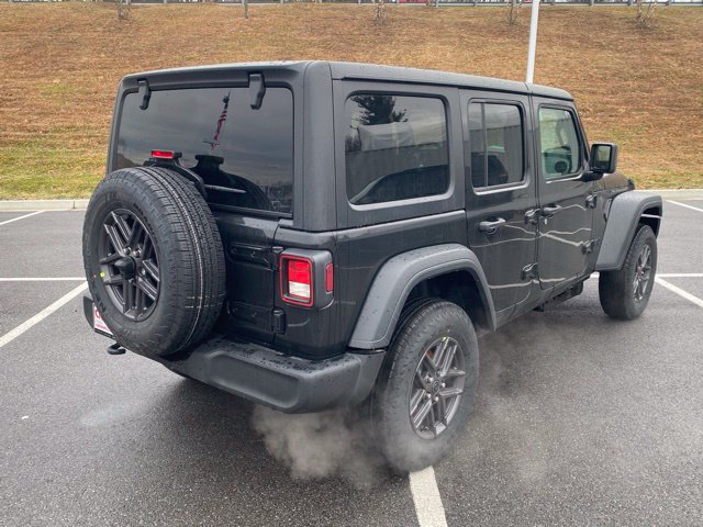 New 2026 Jeep Wrangler Unlimited Sport AWD/4WD image 8