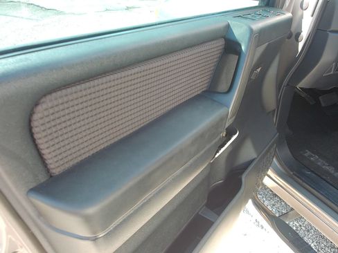 Used 2008 Nissan Titan LE RWD image 11