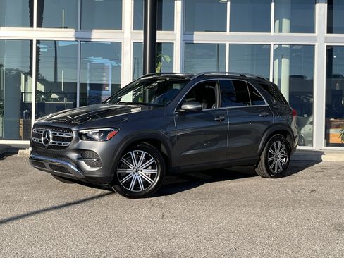 New 2025 Mercedes-Benz GLE 450e 4MATIC image 2