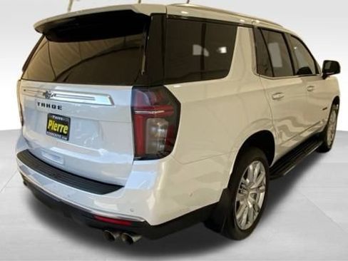 Used 2024 Chevrolet Tahoe High Country image 5