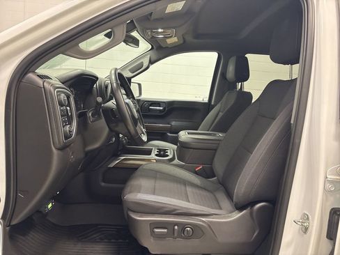 Used 2022 Chevrolet Silverado 1500 LT Trail Boss w/ Safety Package image 17