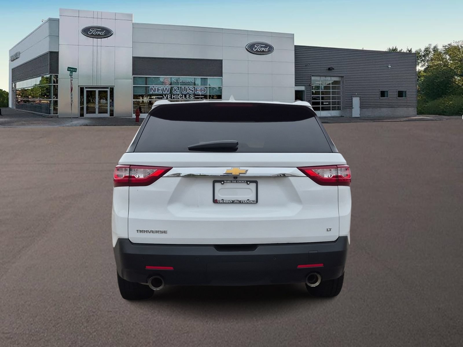 Used 2019 Chevrolet Traverse LT FWD image 8
