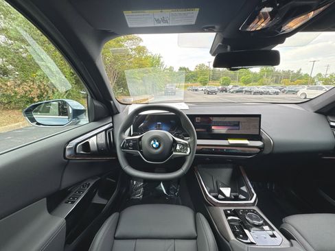 New 2026 BMW X3 xDrive30 w/ Premium Package AWD/4WD image 11