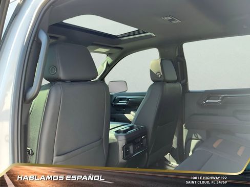 Certified 2024 GMC Sierra 1500 AT4 w/ Technology Package image 31