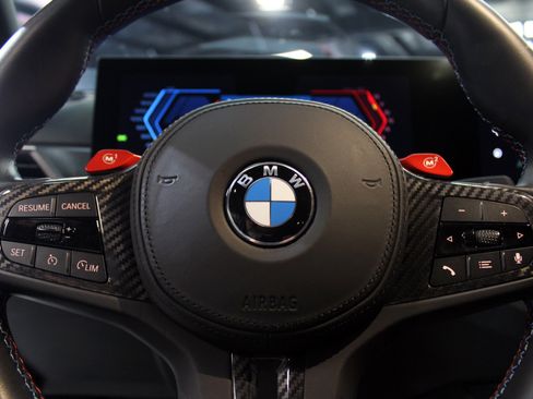 Used 2024 BMW M2 w/ Lighting Package image 42