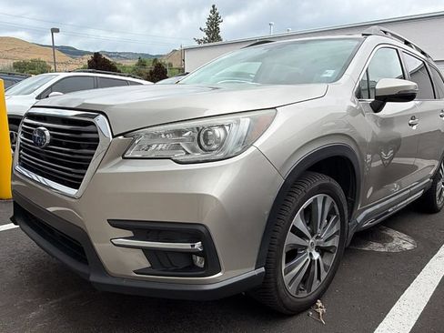 Used 2019 Subaru Ascent Limited AWD/4WD image 4