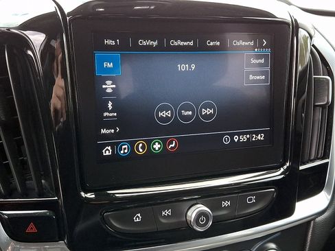 Certified 2020 Chevrolet Traverse LT w/ Driver Confidence II Package AWD/4WD image 17