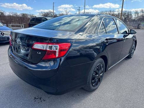Used 2013 Toyota Camry LE image 5