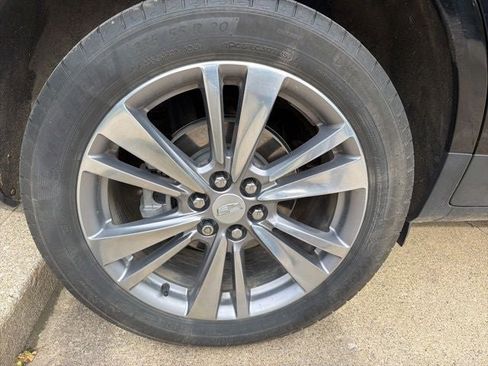 Certified 2023 Cadillac XT5 Premium Luxury AWD/4WD image 27