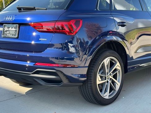 New 2025 Audi Q3 2.0T Premium image 16