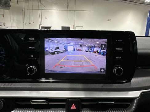 Used 2023 Kia K5 LXS image 26