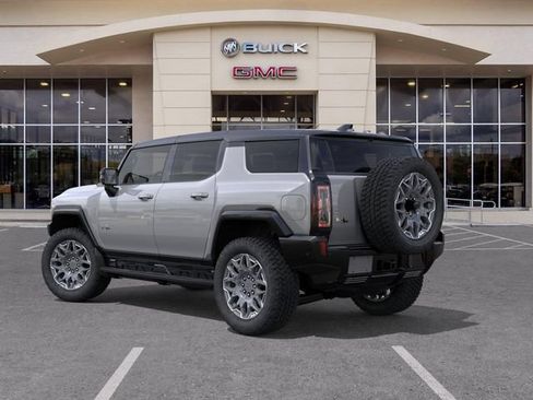 New 2026 GMC Hummer EV SUV AWD/4WD image 3