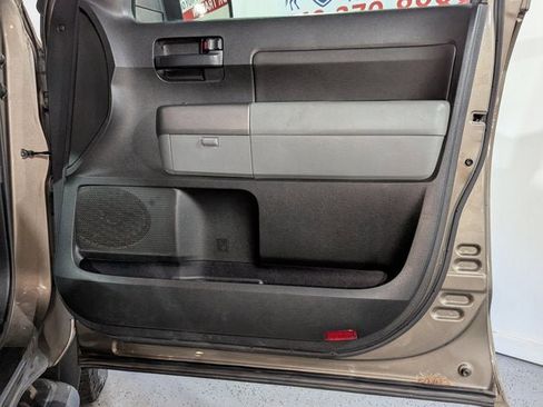 Used 2012 Toyota Tundra 4x4 Double Cab image 21