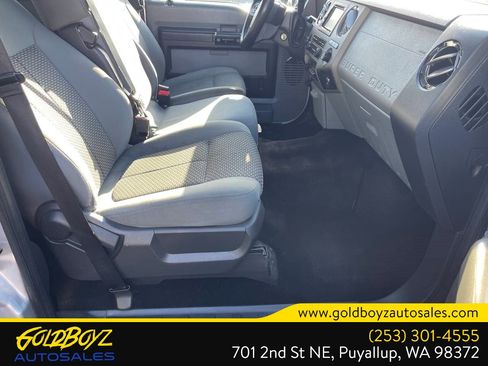 Used 2012 Ford F250 XLT w/ XLT Interior Pkg AWD/4WD image 23
