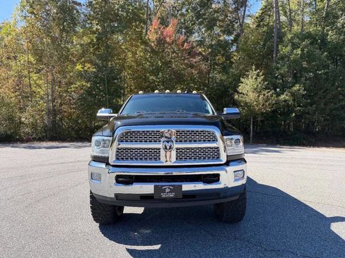 Used 2016 RAM 2500 Laramie image 2