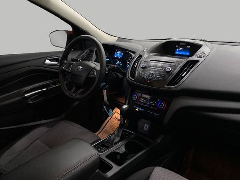 Used 2017 Ford Escape SE image 19