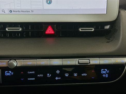 Used 2024 Hyundai Ioniq 5 SEL RWD image 24