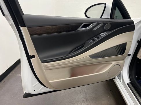 Used 2021 Genesis G80 2.5T w/ Prestige Package image 13