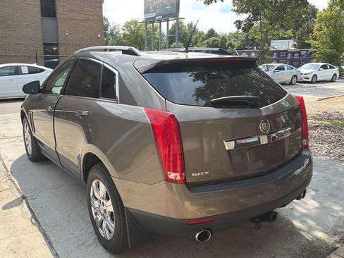 Used 2014 Cadillac SRX Luxury w/ Driver Awareness Package FWD image 3