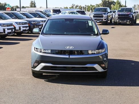 New 2026 Hyundai Ioniq 5 SEL RWD image 7