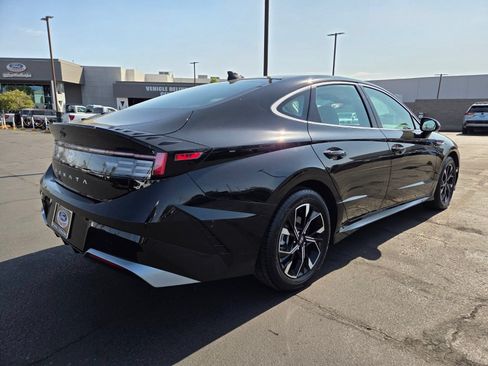 Used 2025 Hyundai Sonata SEL FWD image 6