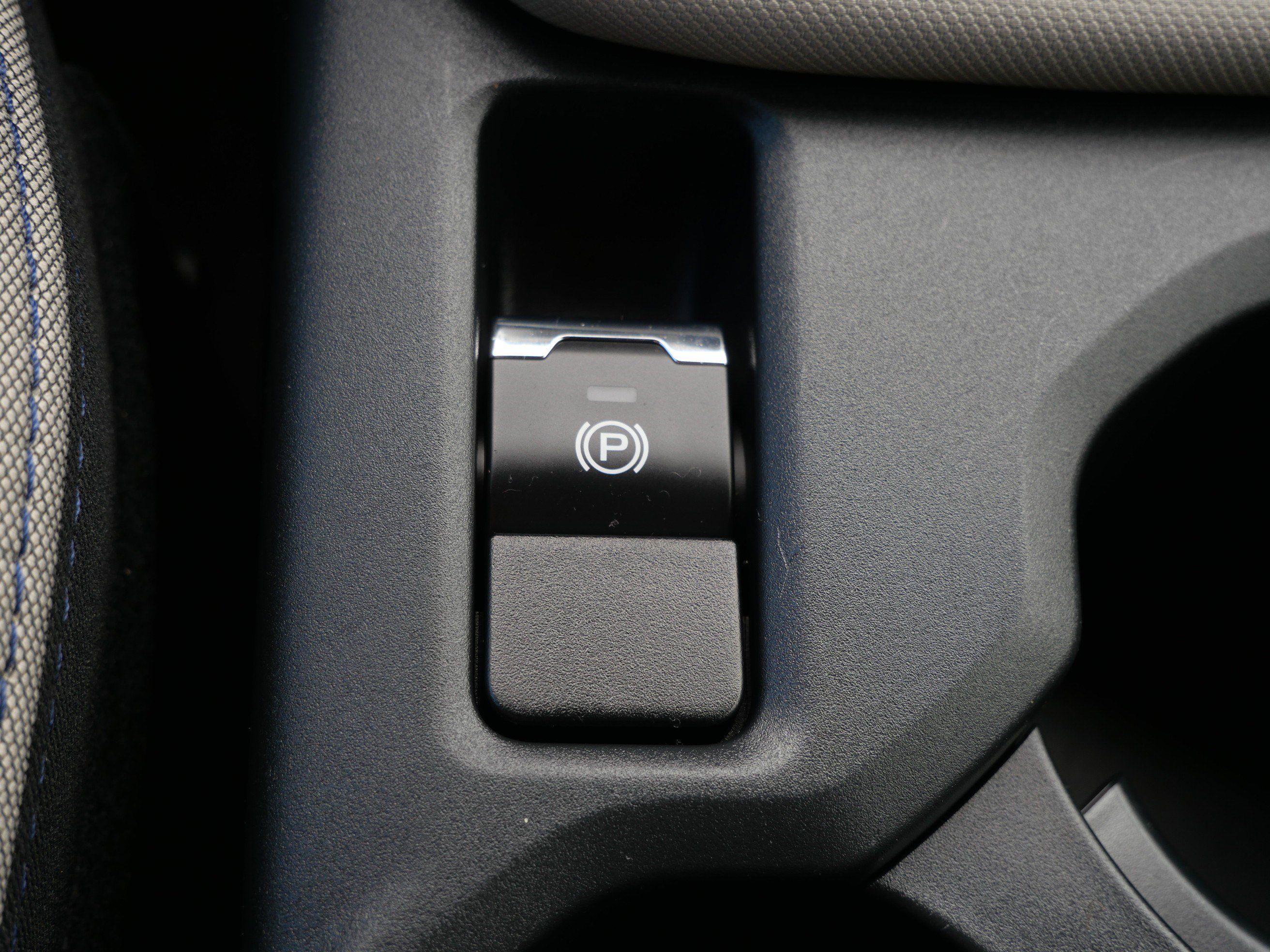 Used 2025 Subaru Forester Touring AWD/4WD image 30