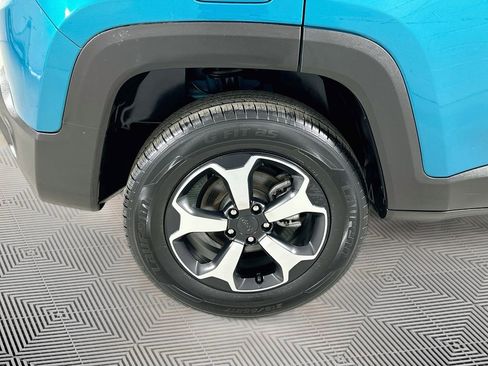 Used 2022 Jeep Renegade Trailhawk w/ Sun/Sound Group AWD/4WD image 30
