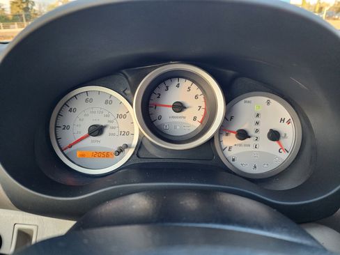 Used 2005 Toyota RAV4 2WD image 15