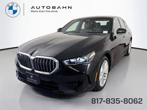 Used 2024 BMW 530i w/ Premium Package RWD image 1