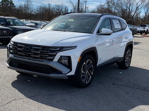 Certified 2026 Hyundai Tucson Limited AWD/4WD image 3