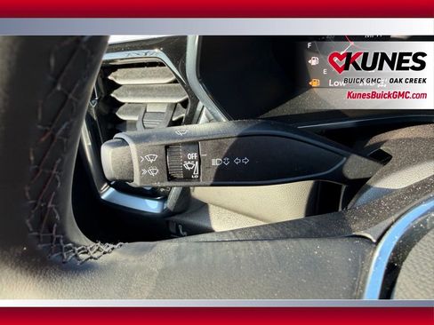 New 2026 GMC Canyon Elevation w/ Convenience Package image 13